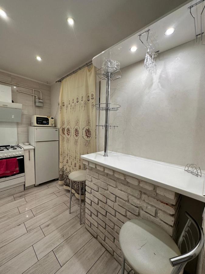 New Central 2Room Apartment Lviv Exterior photo