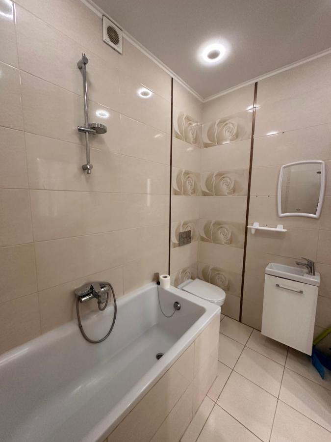 New Central 2Room Apartment Lviv Exterior photo